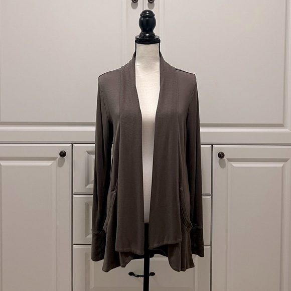 Athleta Pranayama Wrap | Dusty Rose size M - Picture 7 of 15